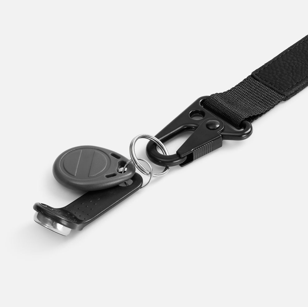 Брелок с карабином Manlig фото на сайте Print Logo.