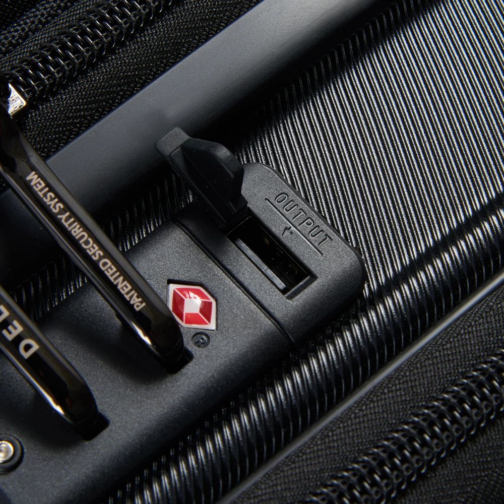 Чемодан Shadow 5.0 S