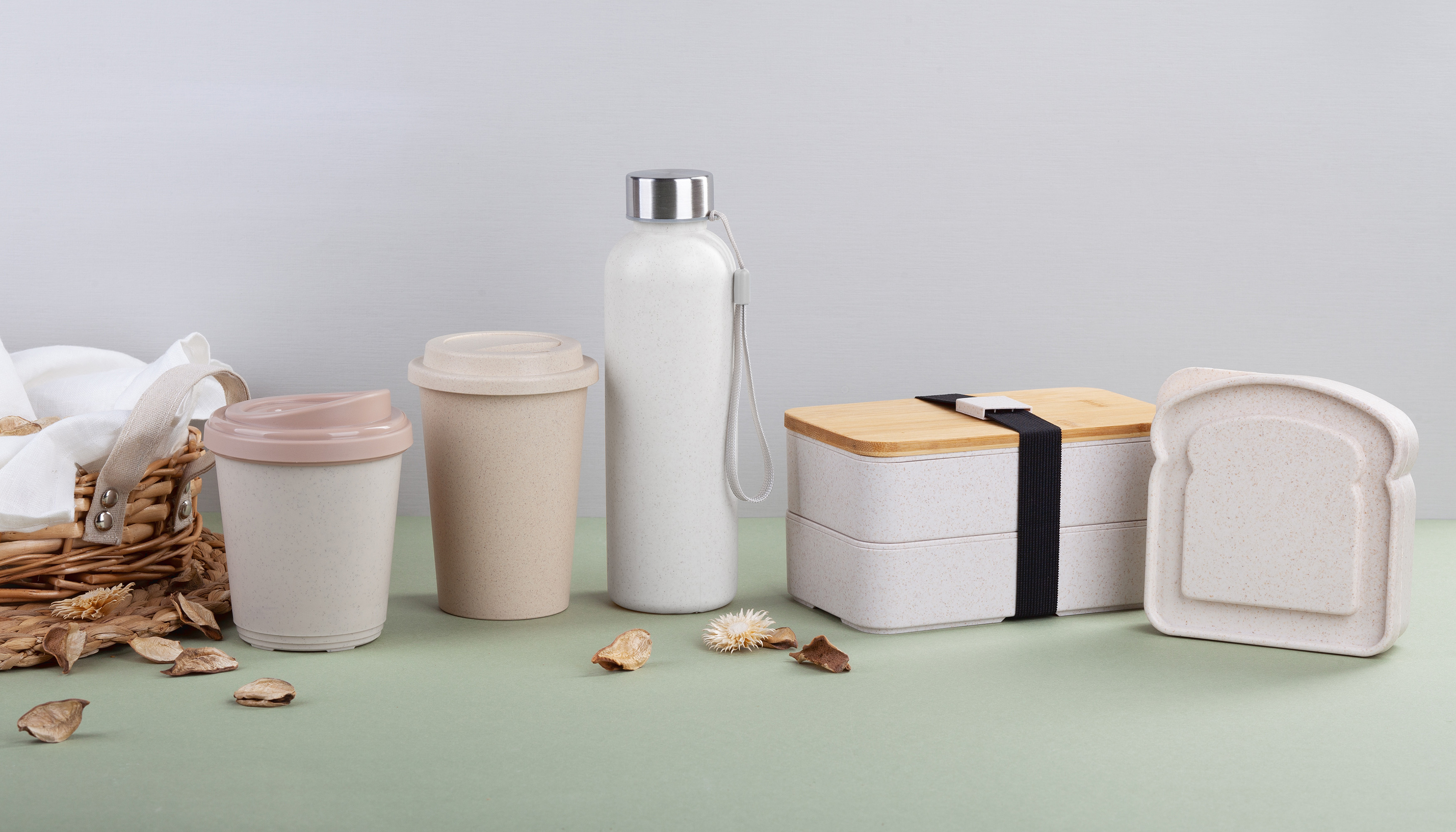 Бутылка для воды "Natural" 600 мл, черный