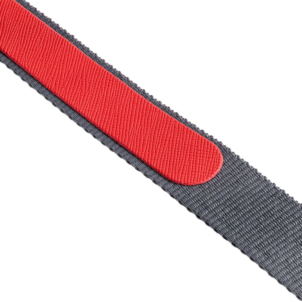 Чехол для карточки с лентой и ретрактором Devon