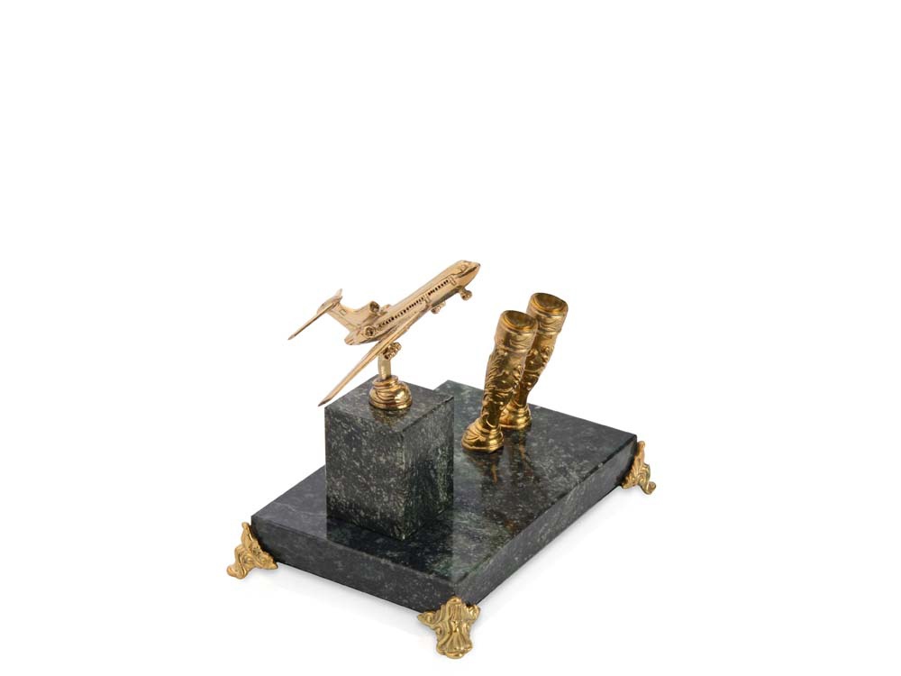 Настольный прибор Самолет с двумя держателями для ручек фото на сайте Print Logo.