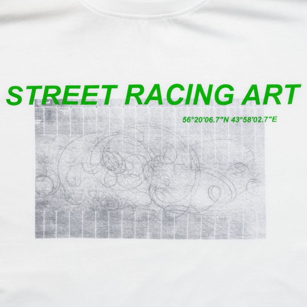 Футболка Street Racing Art — пример нанесения логотипа (CoolColor) | Print Logo