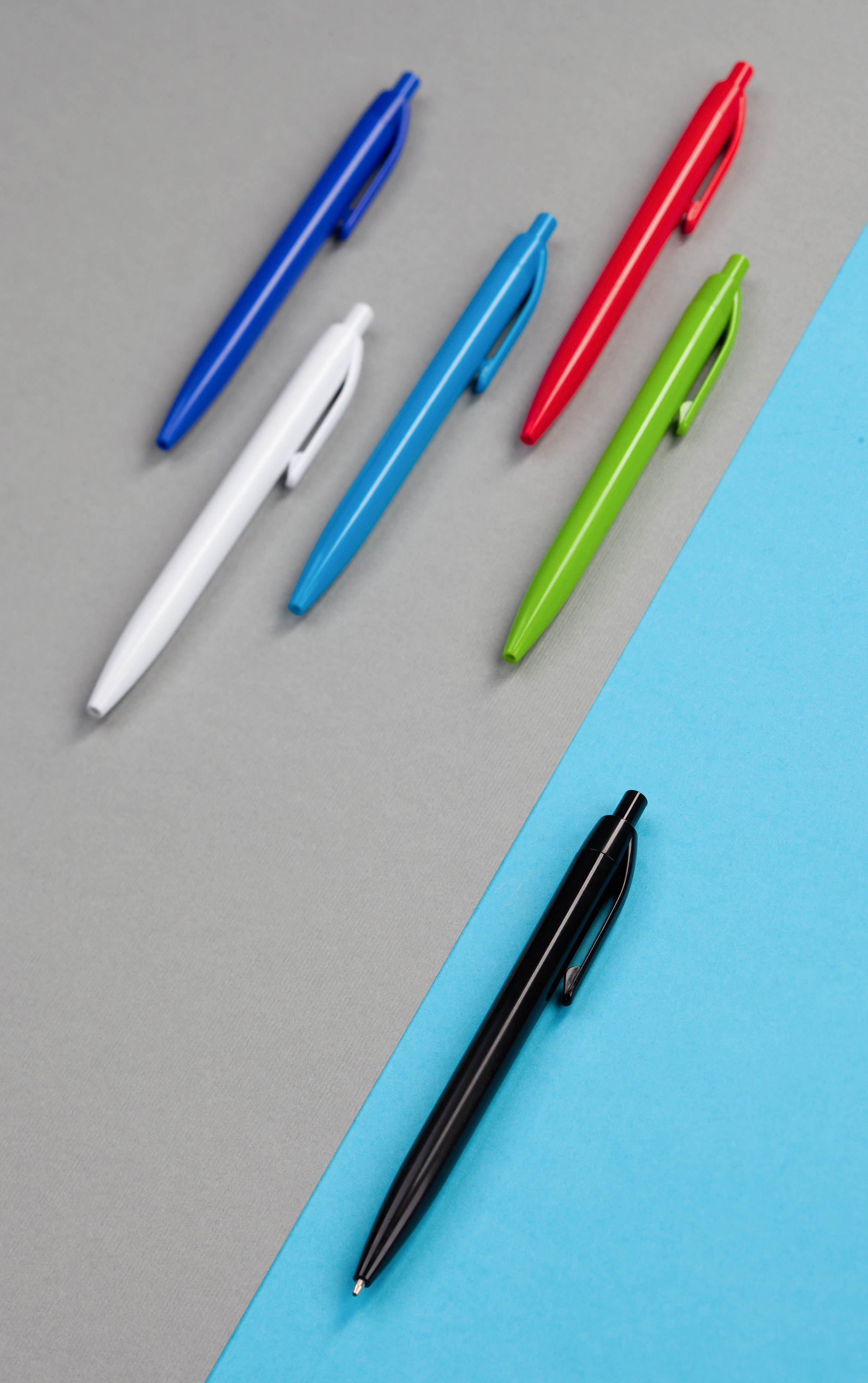 Ручка шариковая "Phil" из антибактериального пластика, черный