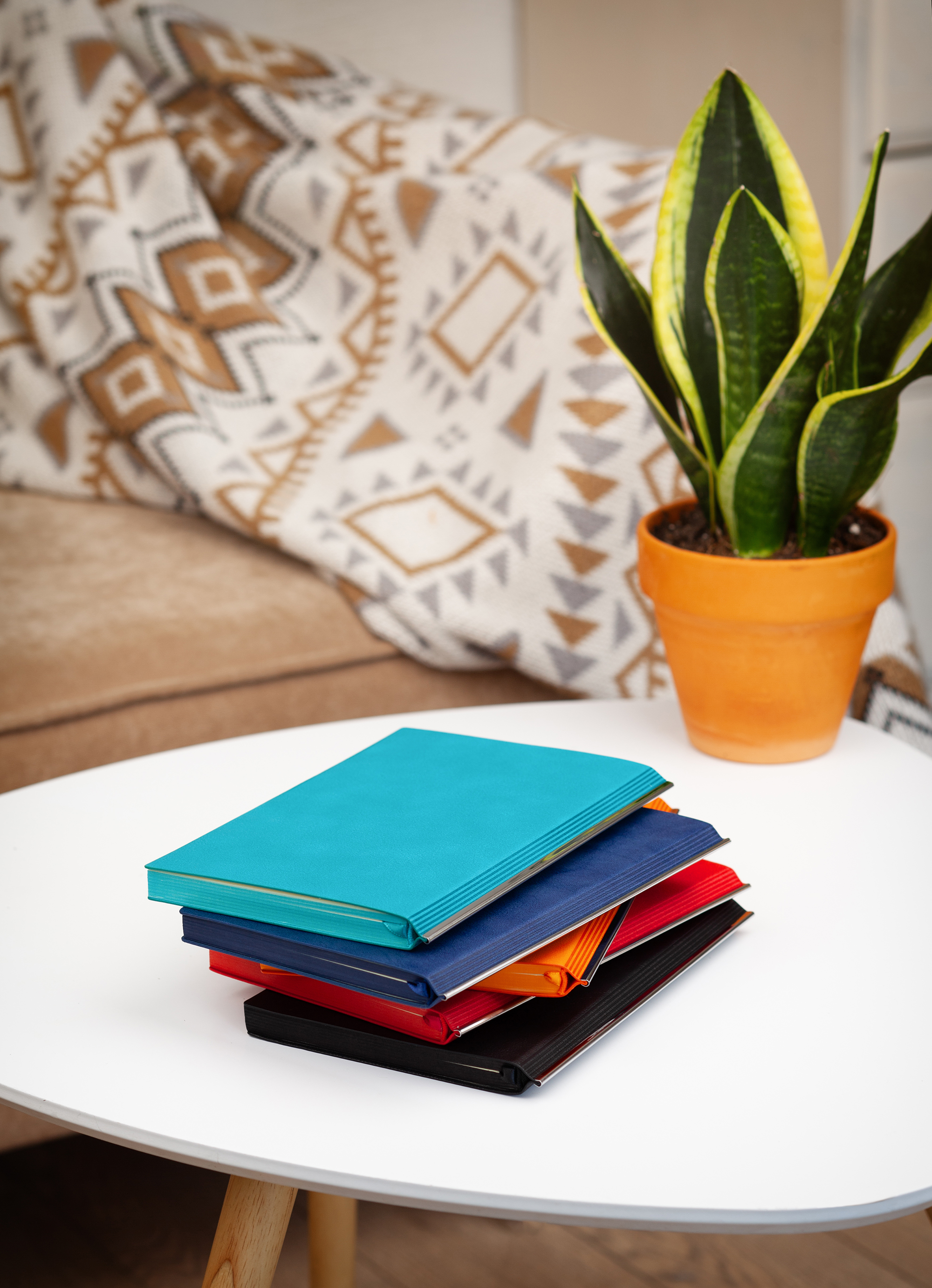 Ежедневник недатированный "Аскона", формат А5, черный, синий