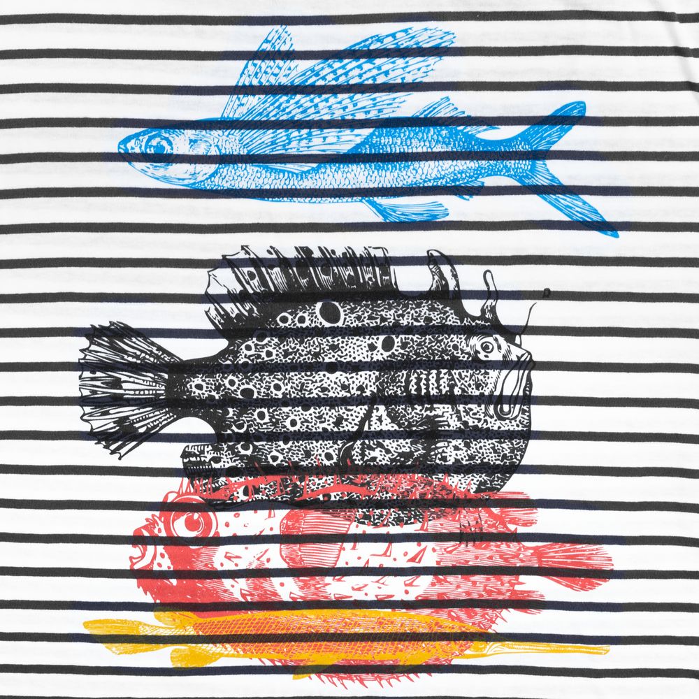 Футболка женская «Морские обитатели» — пример нанесения логотипа (Принтэссенция) | Print Logo