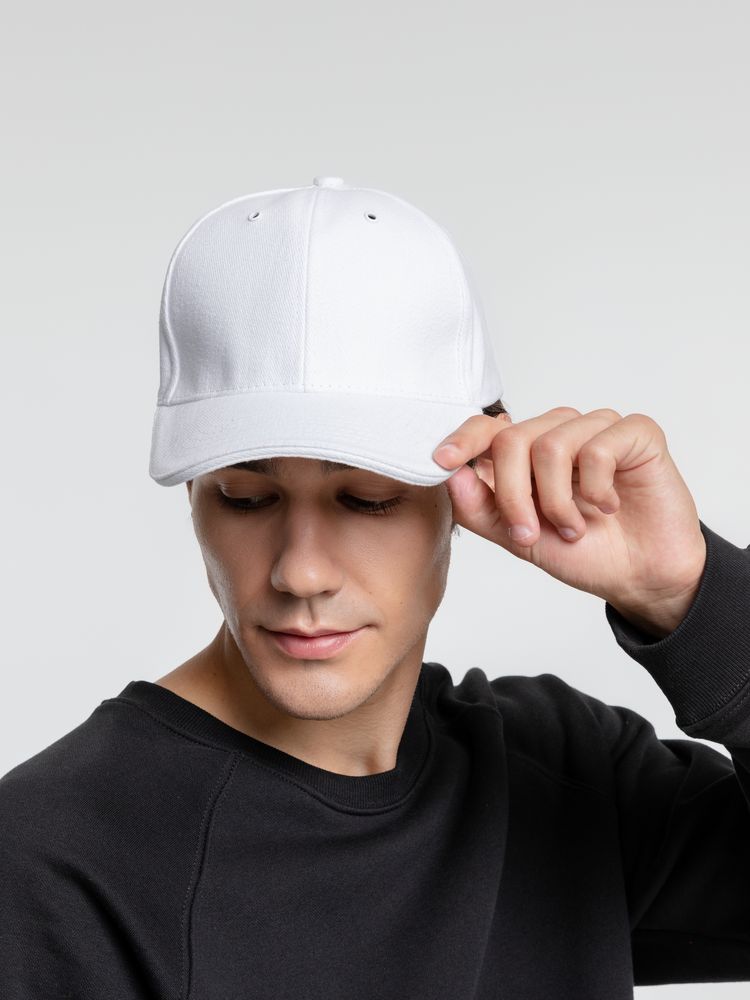 Бейсболка Generic