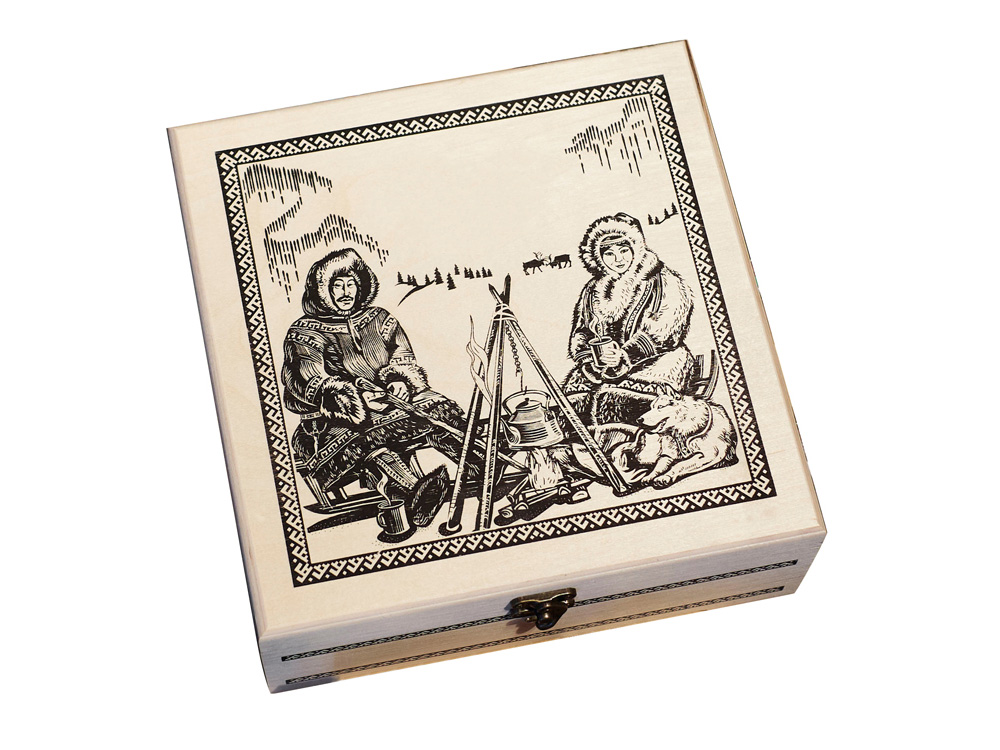 Подарочный набор c чаем Сокровища Севера в деревянной шкатулке без лого с логотипом СУГРЕВЪ | Print Logo