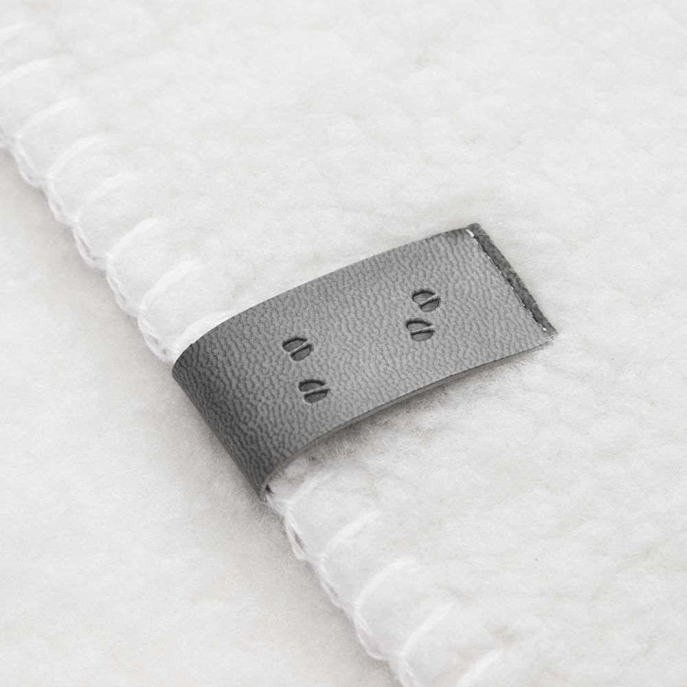 Лейбл Listra Latte