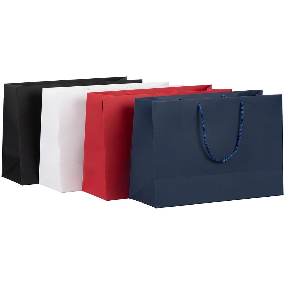 Пакет бумажный Ample Thin M — пример нанесения логотипа (сделано в России) | Print Logo