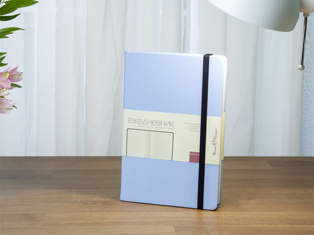 Ежедневник А5 недатированный Megapolis Velvet, зефирный голубой