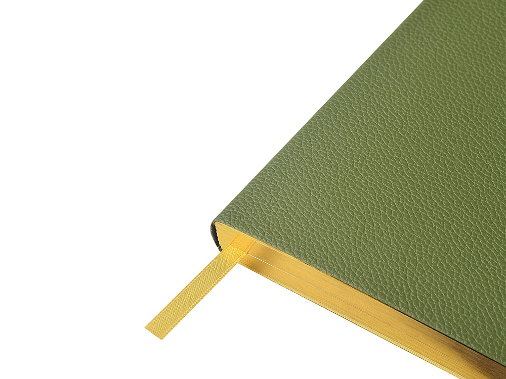 Ежедневник недатированный А5 Verde с нашивкой, зеленый