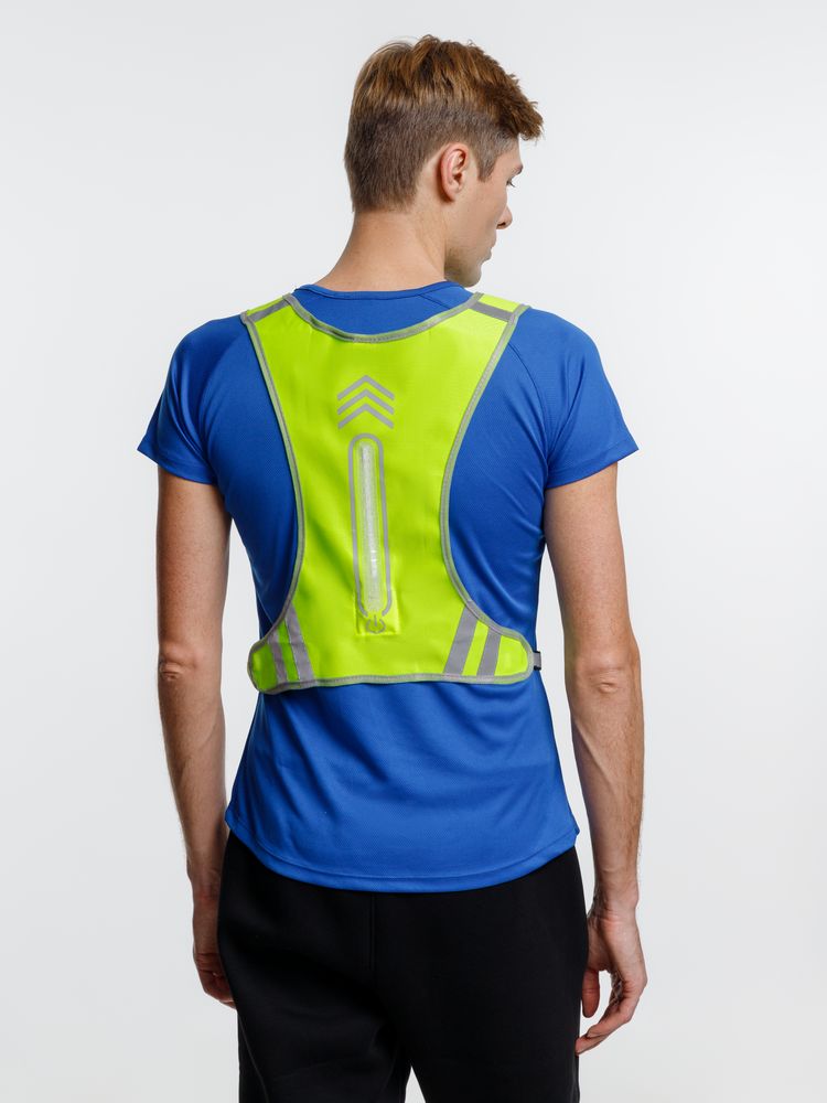 Светоотражающий жилет для бега с маячком Flash — пример нанесения логотипа () | Print Logo