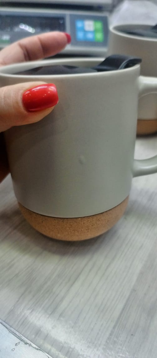 Кружка Denpasar с пробковым дном и крышкой, цветная с двух сторон, бежевый (Р)