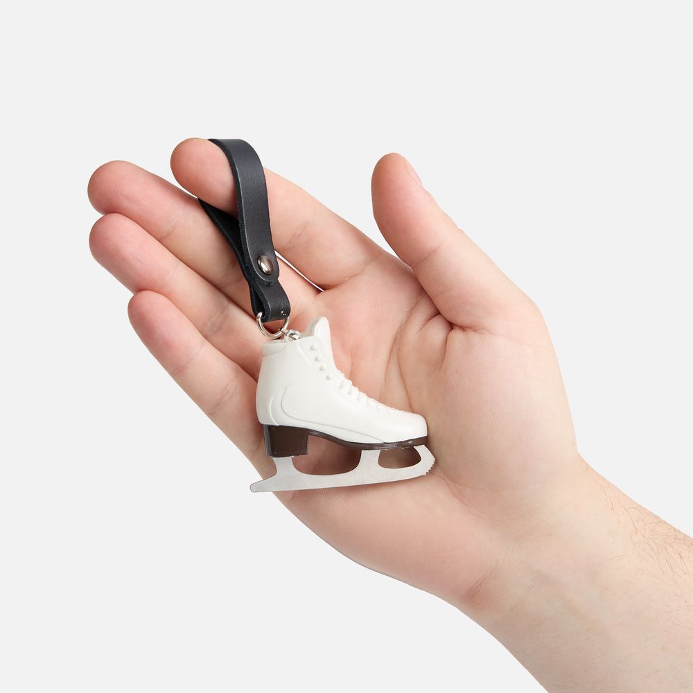 Брелок «Фигурный конек» — пример нанесения логотипа (сделано в России) | Print Logo