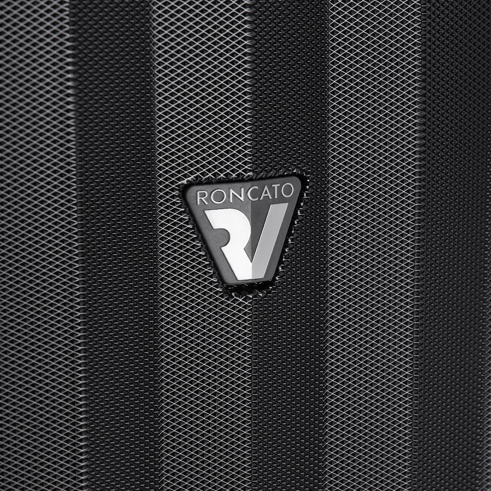 Чемодан Uno Zip Special M фото на сайте Print Logo.