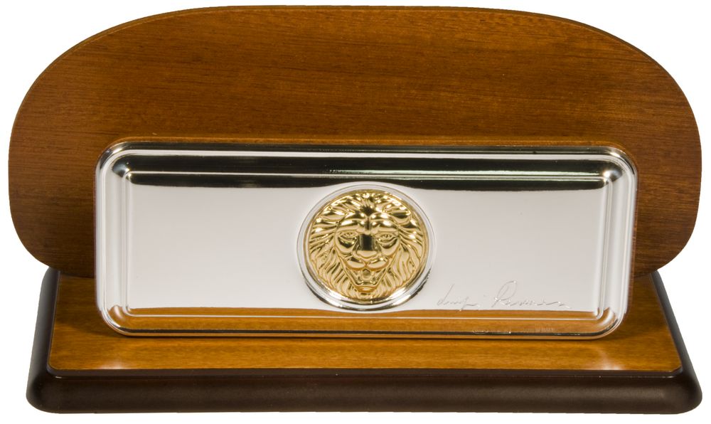 Подставка для бумаг «Лев» фото на сайте Print Logo.