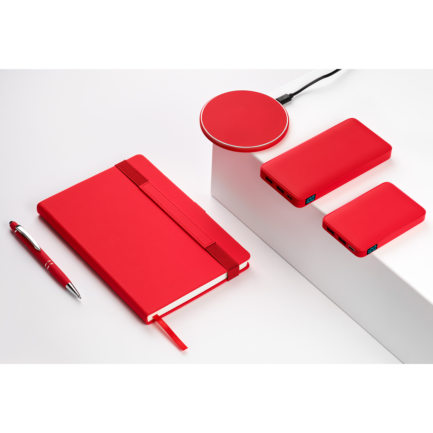 Ежедневник Альфа (Alpha) недатированный, красный/серый