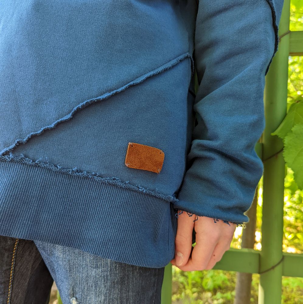 Лейбл замшевый Beta, S фото в интернет-магазине Print Logo.