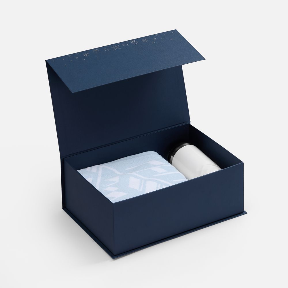 Коробка Snowlace — пример нанесения логотипа (сделано в России) | Print Logo