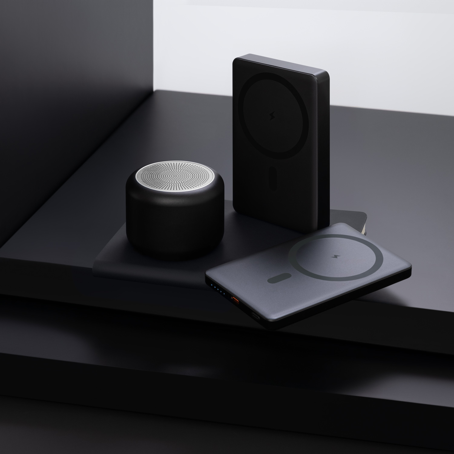 Беспроводная колонка Пэшн (Passion) 80dB 600 mAh (Bluetooth 5.4), синяя фото на сайте Print Logo.