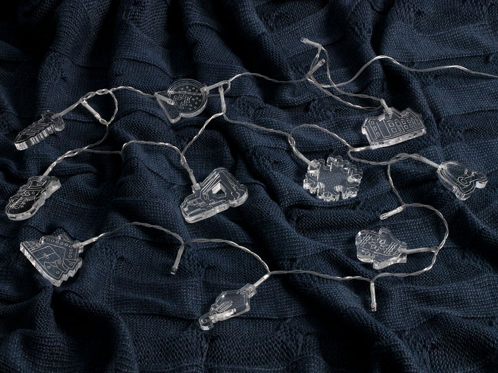 Светодиодная гирлянда Build The Future — пример нанесения логотипа (сделано в России) | Print Logo