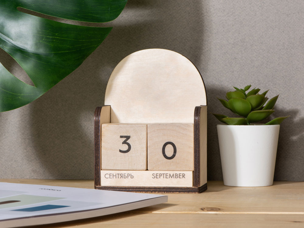 Настольный деревянный вечный календарь