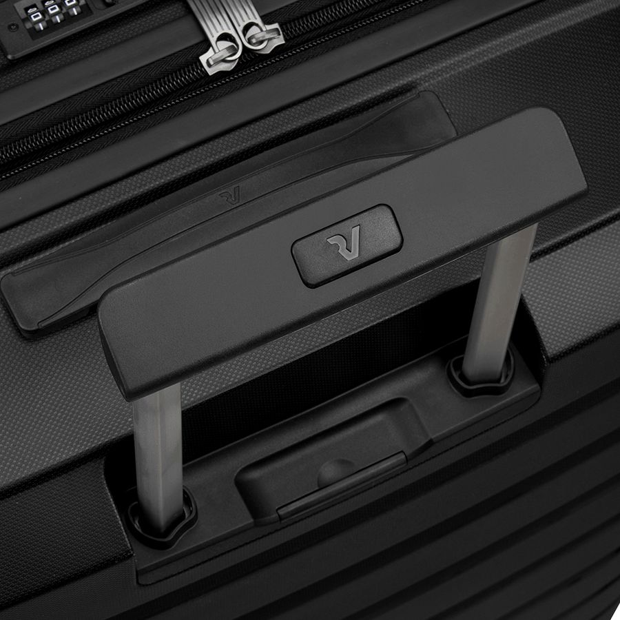 Чемодан Butterfly L фото на сайте Print Logo.