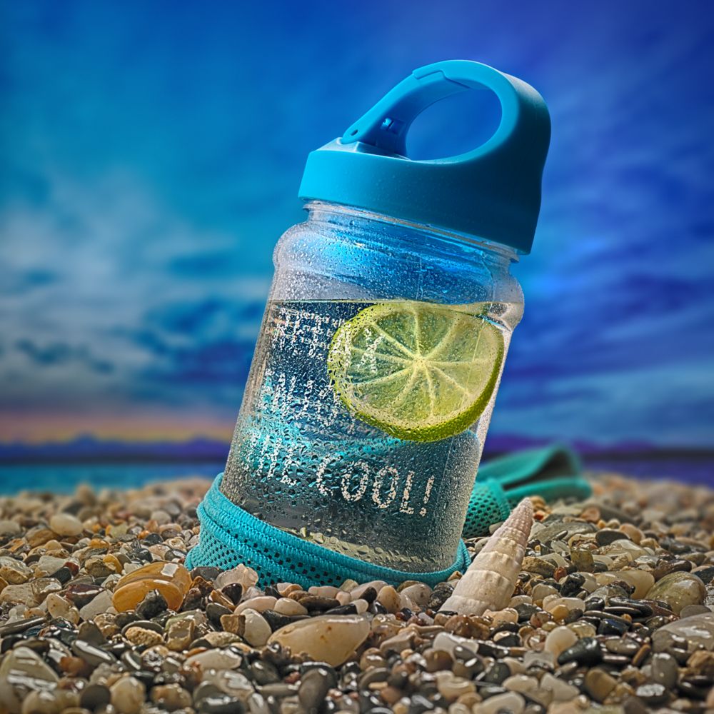 Охлаждающее полотенце Weddell — пример нанесения логотипа (Stride) | Print Logo