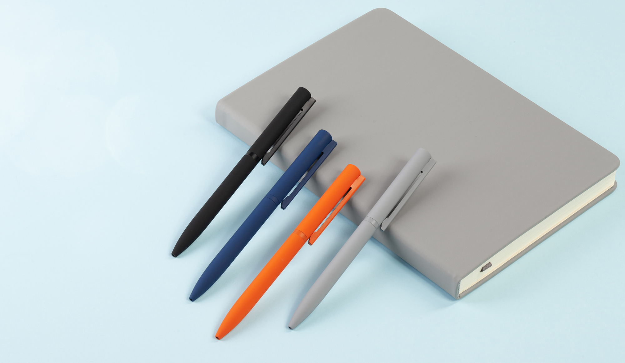 Ручка шариковая "Sirius", покрытие soft touch фото на сайте Print Logo.