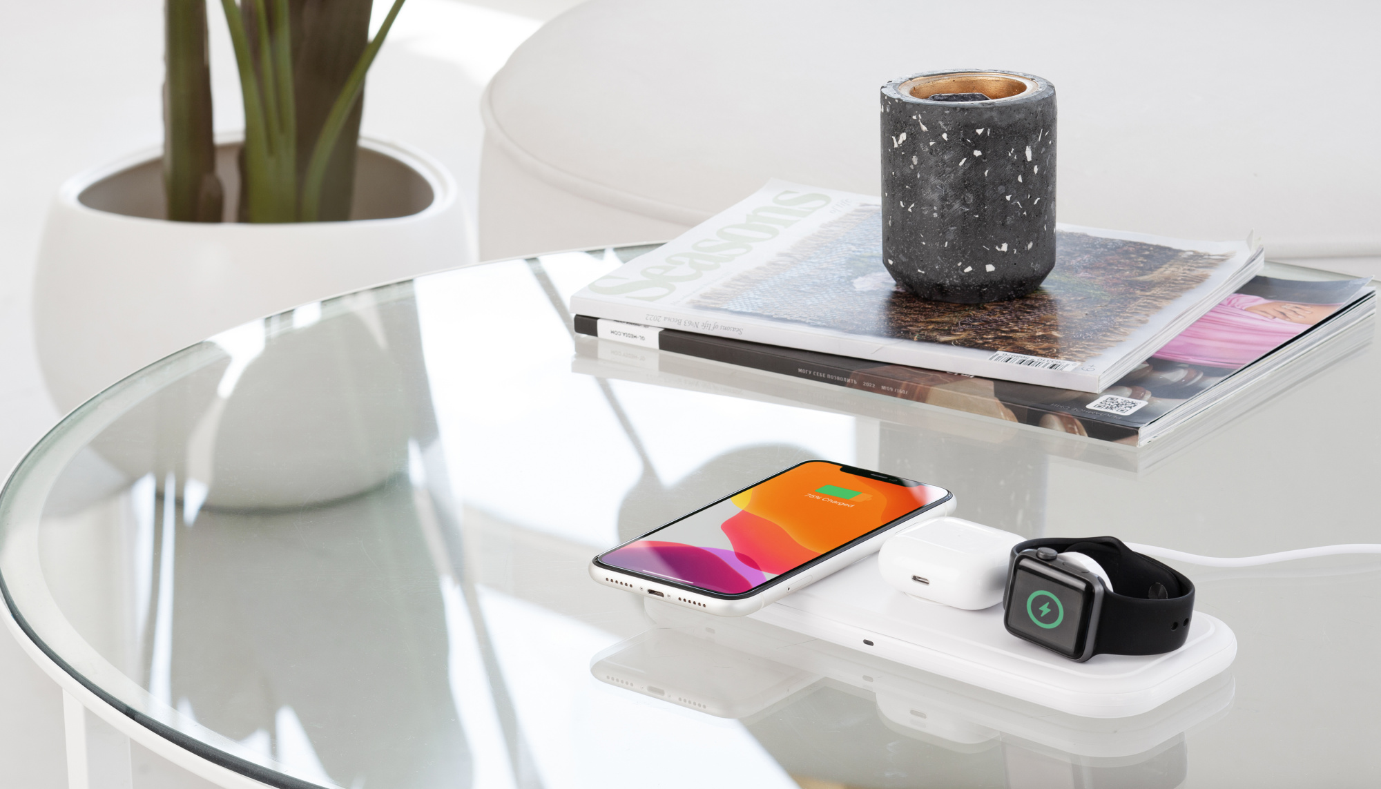 Настольная беспроводная (15W) зарядная станция "Snow Board" для смартфона, часов и наушников фото на сайте Print Logo.