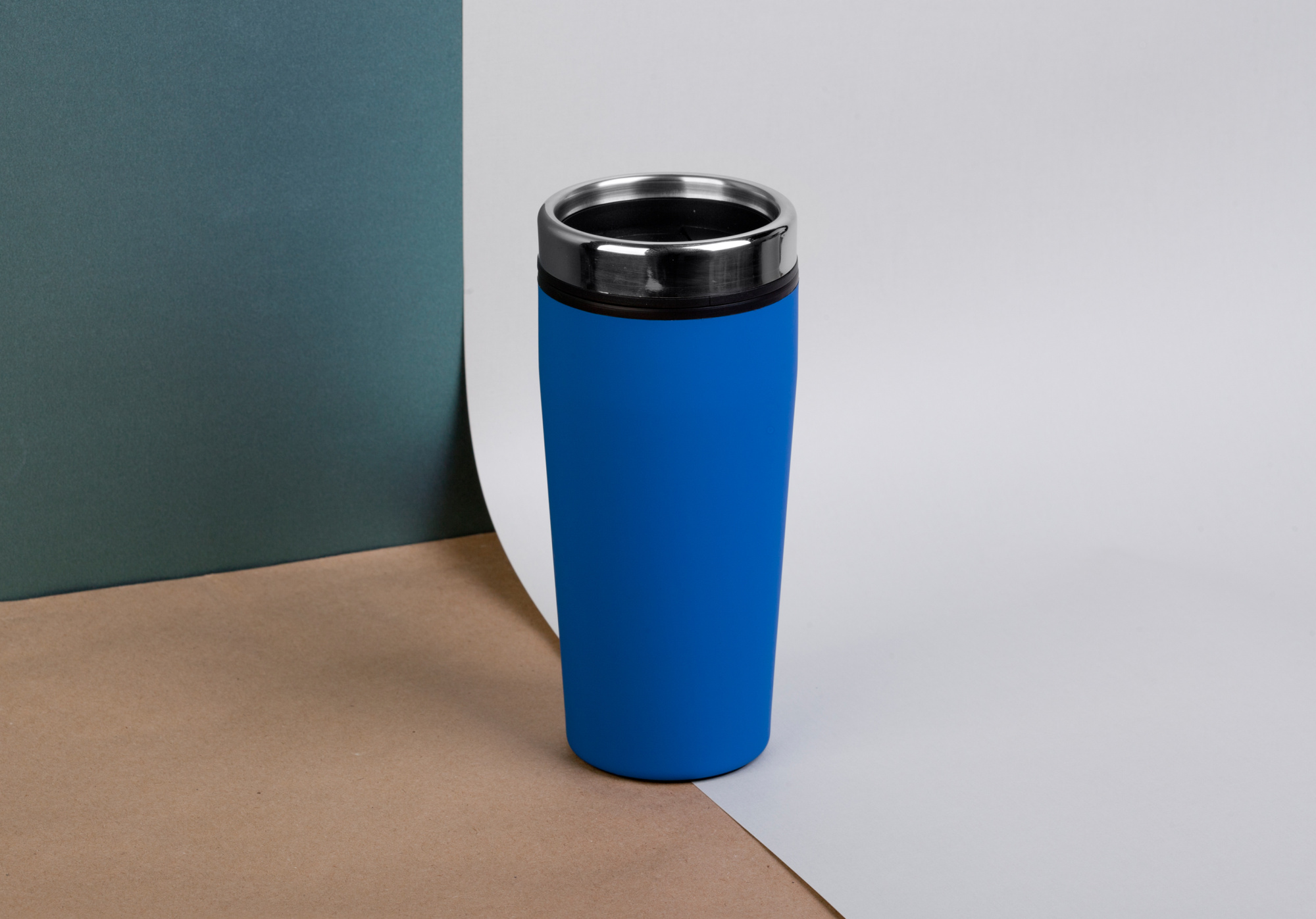 Термостакан "Европа", покрытие soft touch, 0,5 л., синий — пример нанесения логотипа (SOFTOUCH) | Print Logo