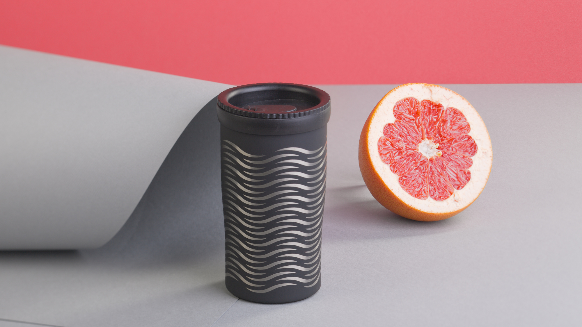 Термостакан "Миссури" 280 мл c гравировкой "Волны", покрытие soft touch — пример нанесения логотипа () | Print Logo