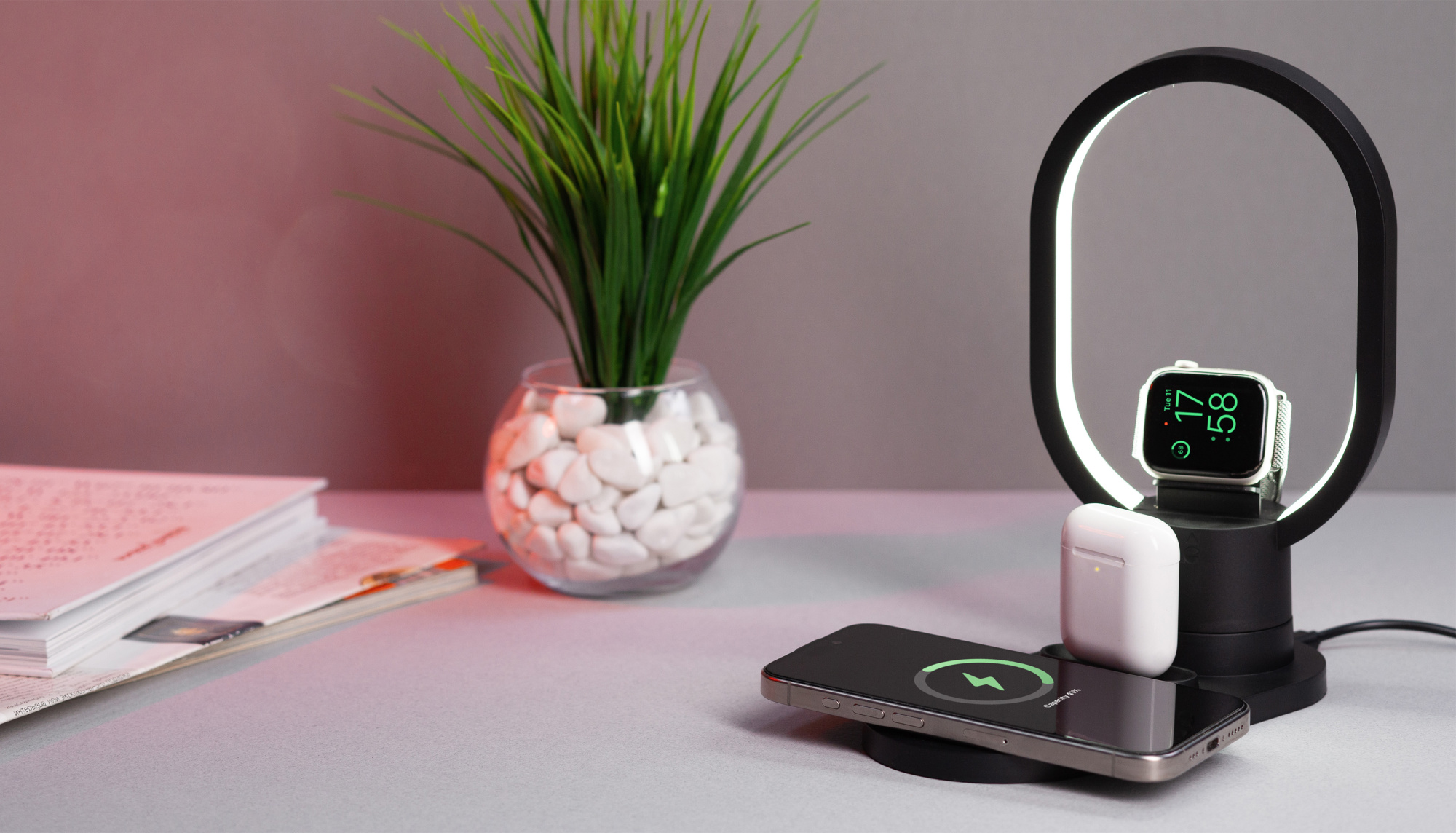 Настольная беспроводная (15W) зарядная станция "Starship" с лампой фото на сайте Print Logo.