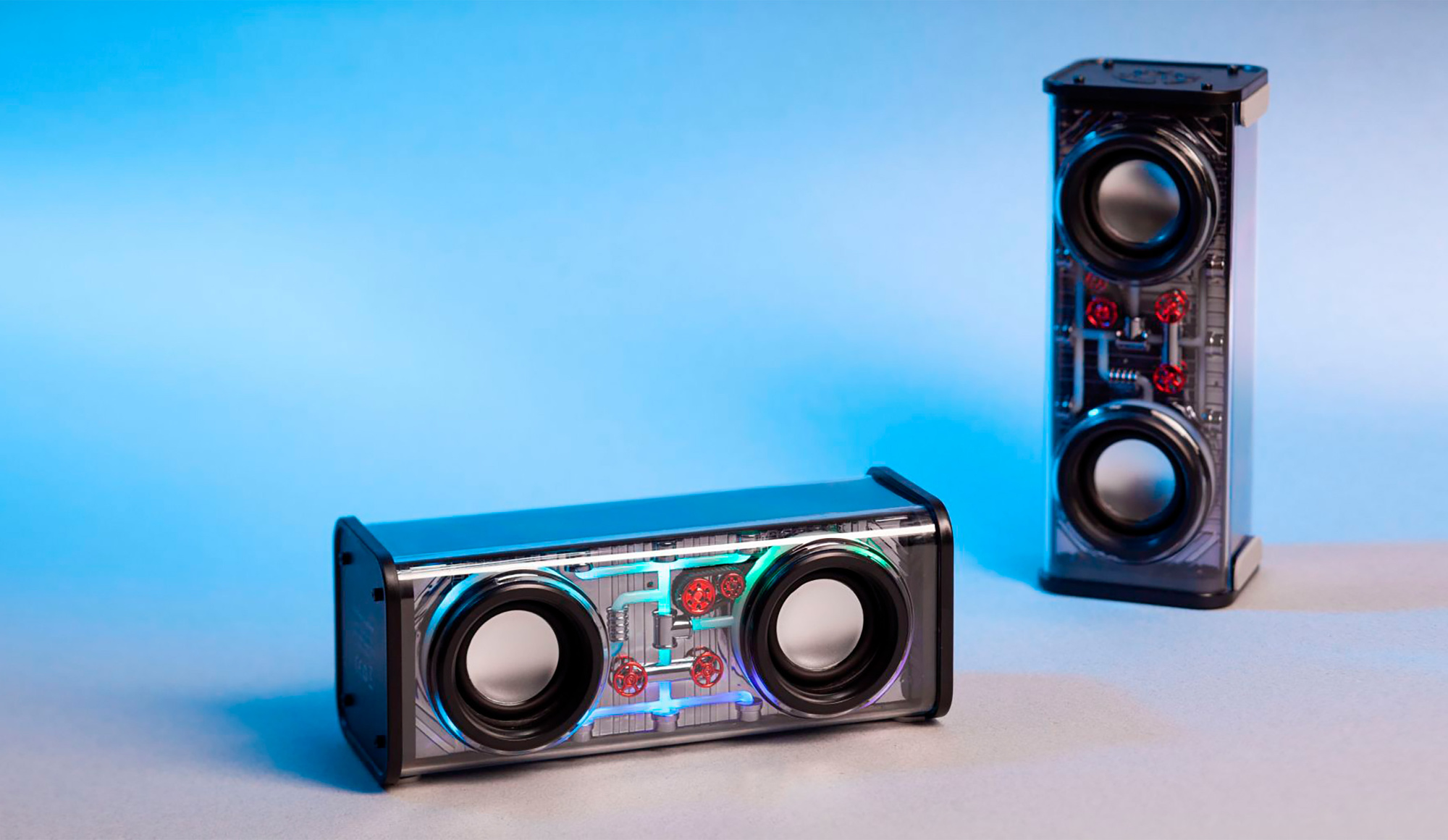 Bluetooth колонка "Buzz Light" 10Вт (2х5Вт) с разноцветной подсветкой-эквалайзером и прозрачным корпусом фото на сайте Print Logo.