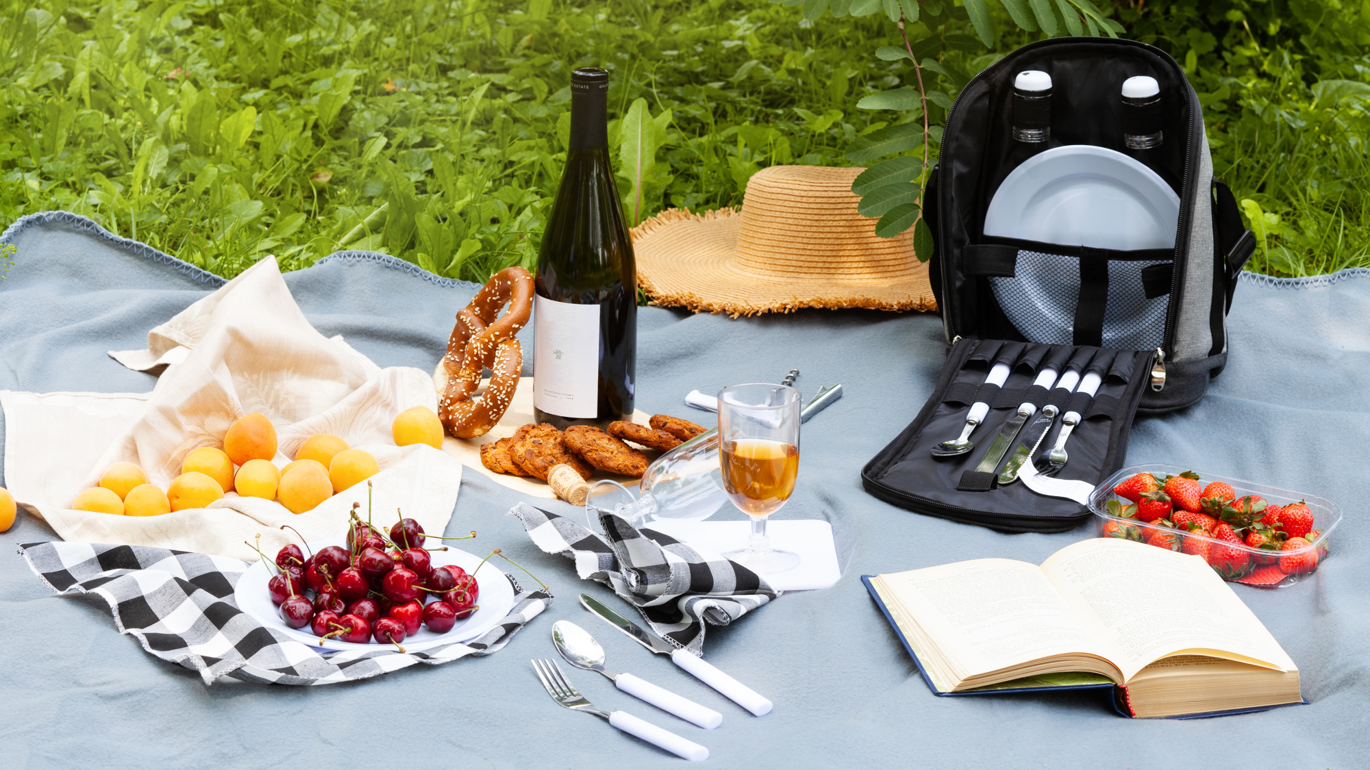 Набор для пикника "Австрия" на 2 персоны фото на сайте Print Logo.